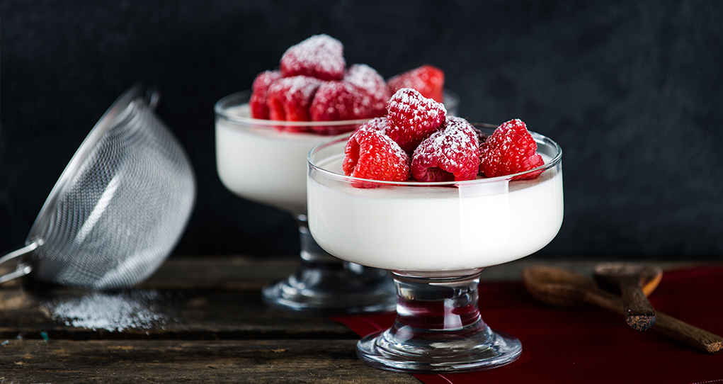 Indulgent Vanilla Yogurt Mousse image