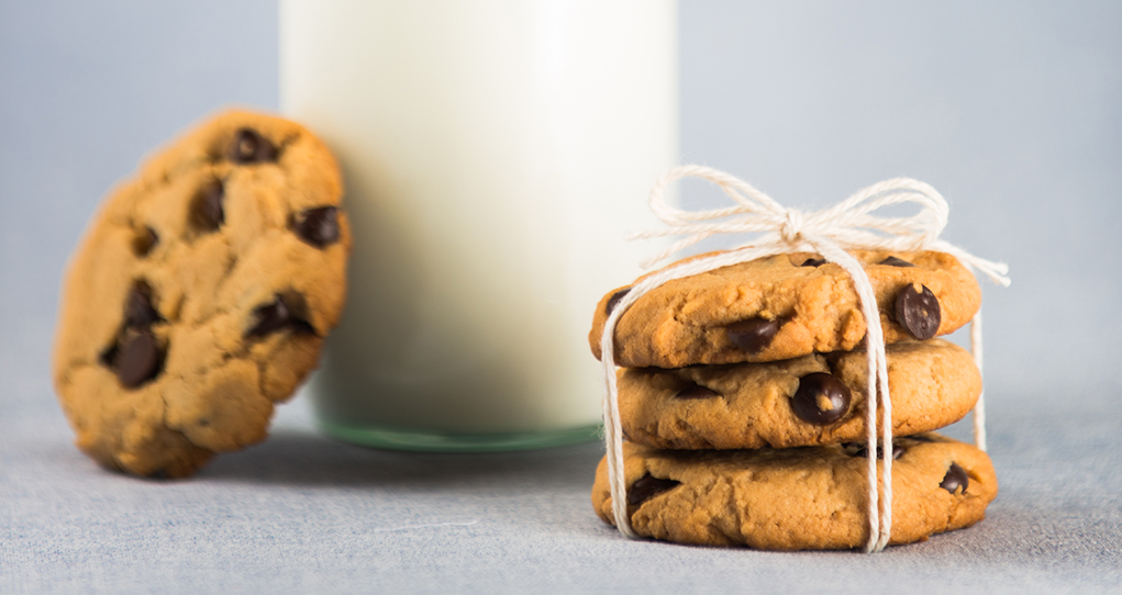 Nearly No Fat Peanut Butter Chocolate Chip Cookies image
